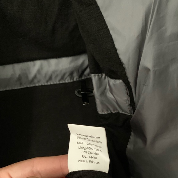 ANatomie vest zip - Picture 8 of 10